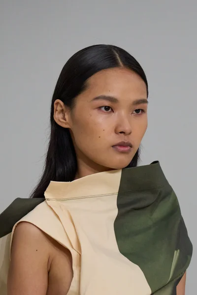 Look 106